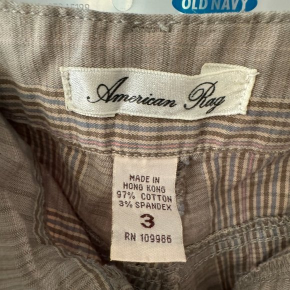 American Rag shorts - Picture 2 of 2